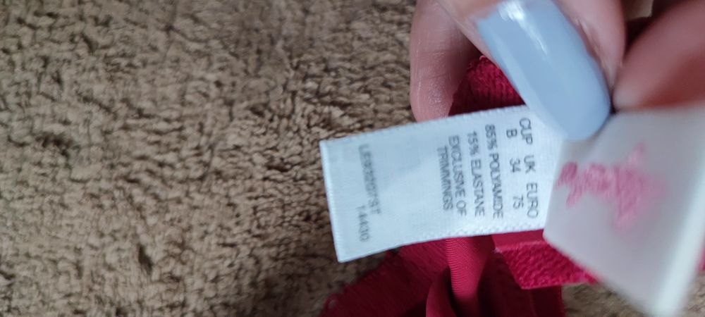 Biustonosz różowy 75B