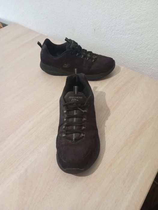 Ténis Skechers Tamanho 39