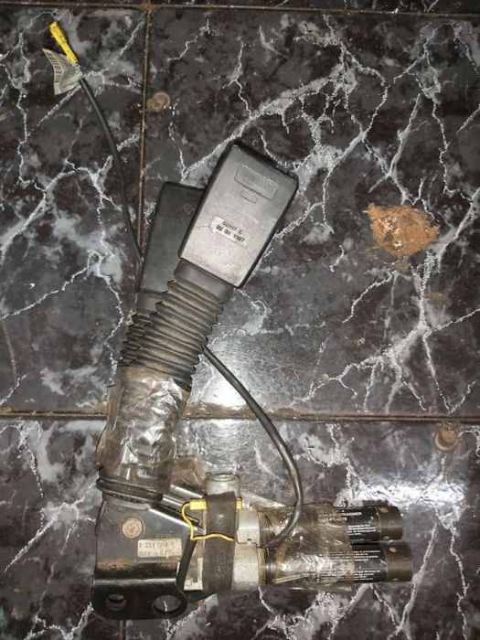 Bmw E36 Pre tensores frente preço unitario