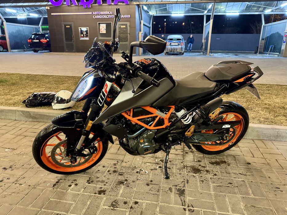 KTM DUKE 390 2021 GREY