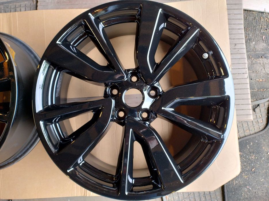 Felgi aluminiowe 19" pasujące do NISSAN Qashqai