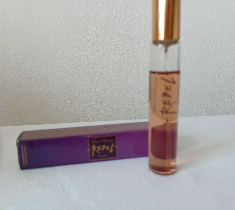 Wody perfumowane Mademoiselle, si, avon