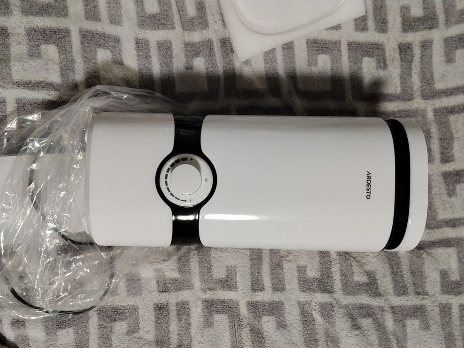 Зволожувач повітря Ardesto USH-M-BTN-4L-W