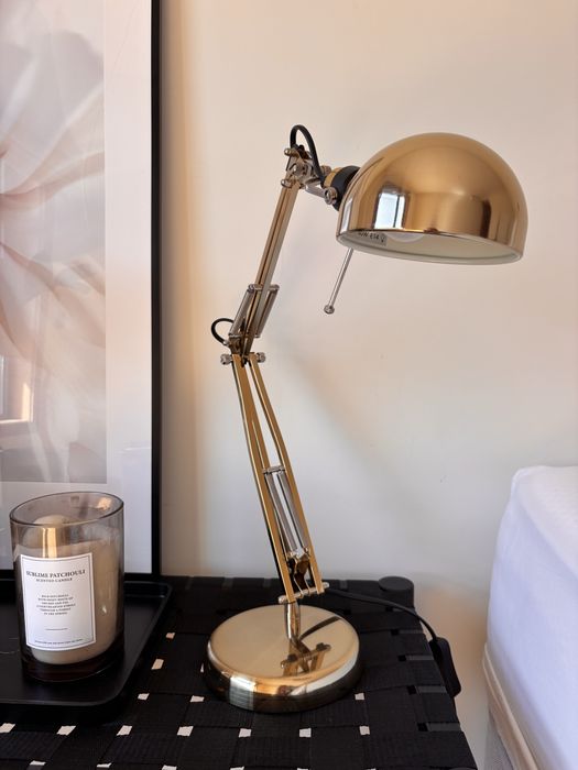 Candeeiro ikea forsa dourado
