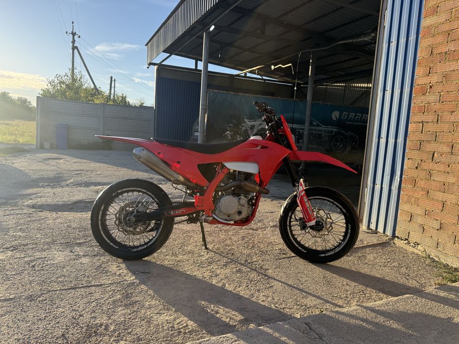 Geon TRX 300 YGH Motard