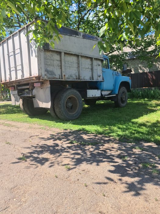 Продаю Зіл самоскид дизель ...