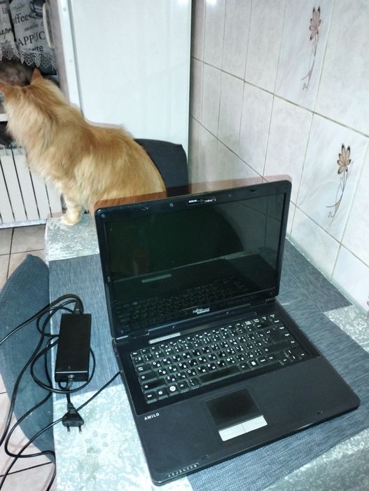 Продам ноутбук Fujitsu - Siemens Amilo Pi-2540