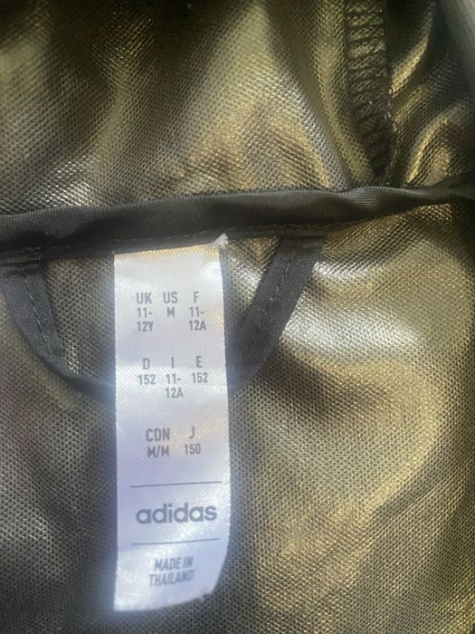 Дощовик Adidas на 11-12 років