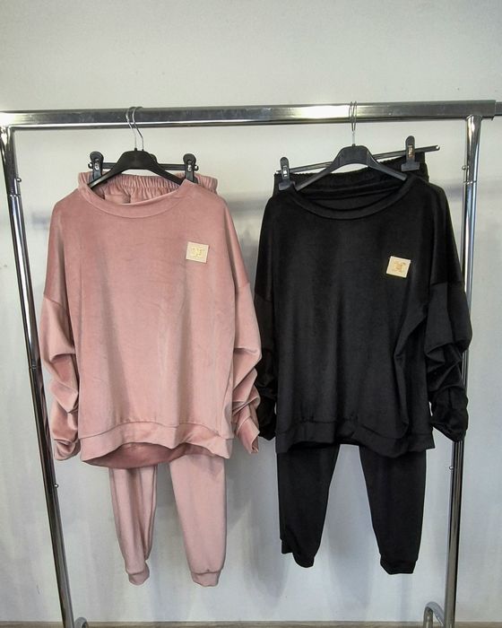 Dresy welurowe damskie