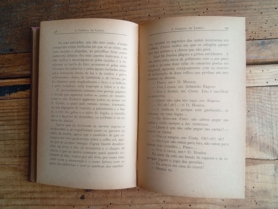 livro "A Comédia de Lisboa"