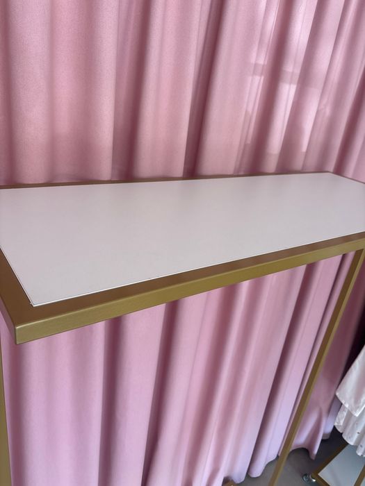 4 Charriot de Roupa Dourado – Excelente Qualidade