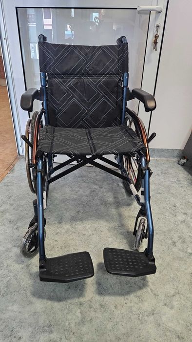 Wózek inwalidzki aluminiowy