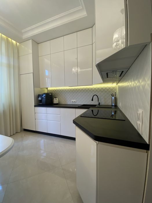 Оренда квартири вул. Соняшникова