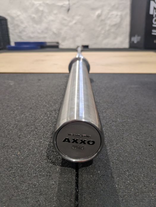 Gryf dwubojowy sztanga olimpijska Axxo weighlifting