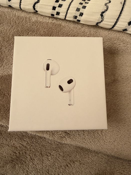 Apple Airpods (3rd generation)