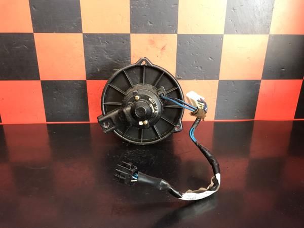 Motor da chauffage / sofagem TOYOTA Yaris (_P1_)