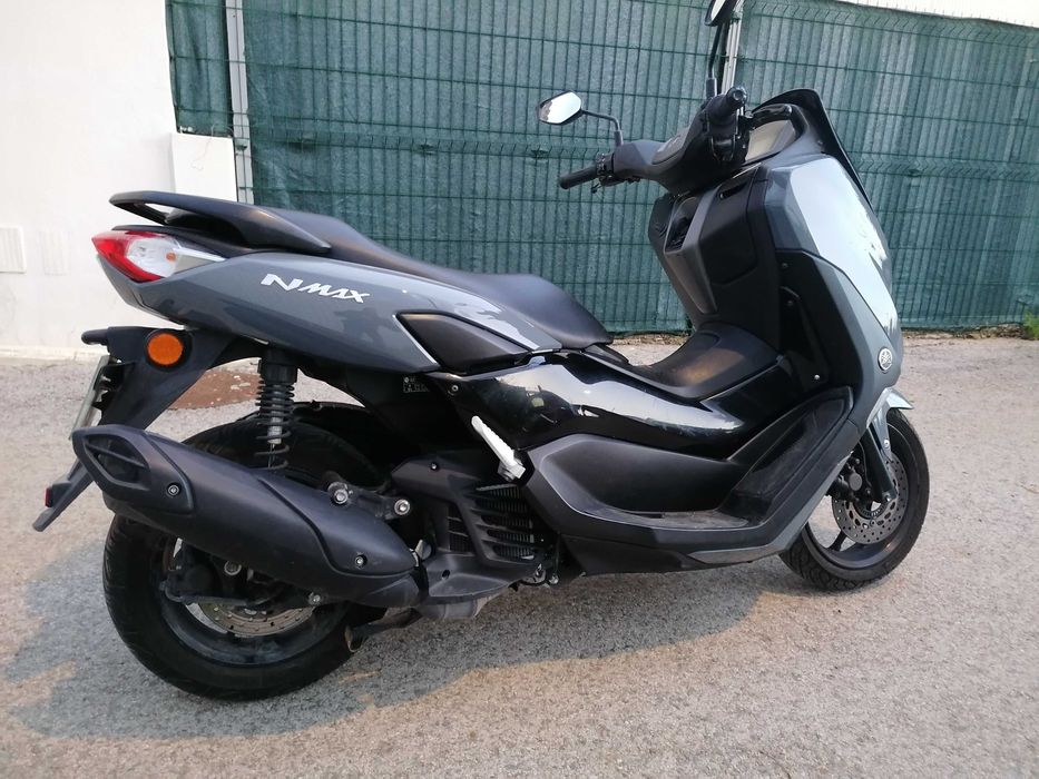 Yamaha NMax 125 23