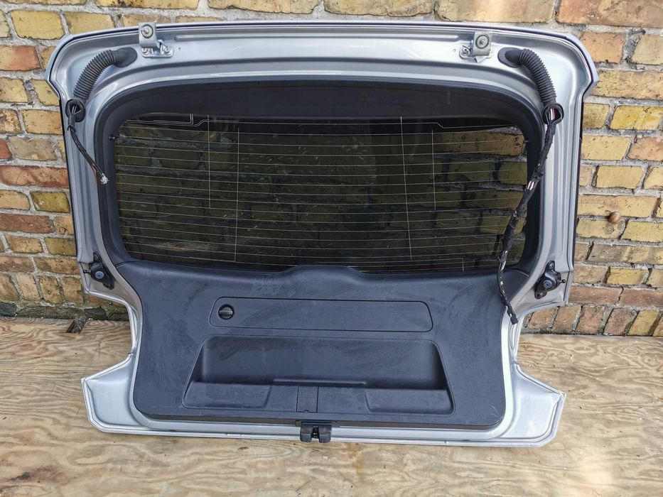 Audi Q2 81A Кришка багажника