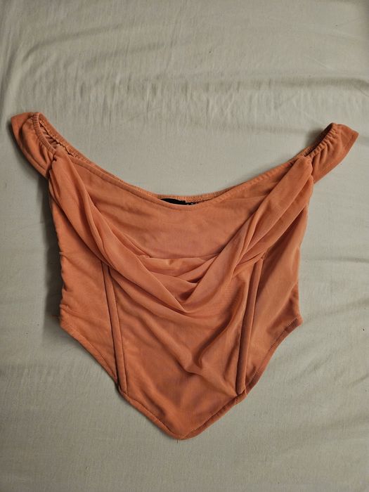 Damski crop top prettylittlething. Rozmiar 38