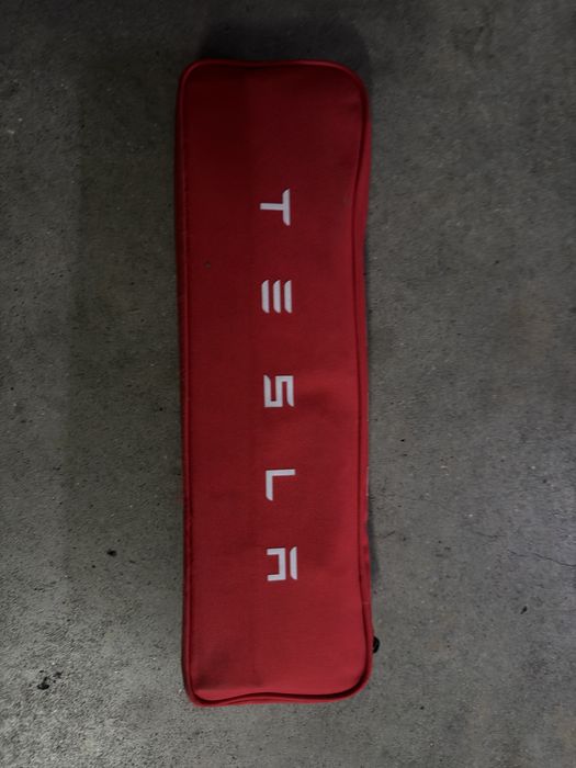 Mala primeiro socorros TESLA