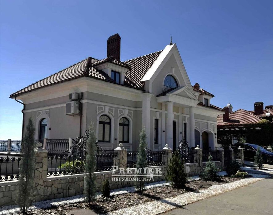 Продам дом с ремонтом.Первая линия моря.Сосновый берег