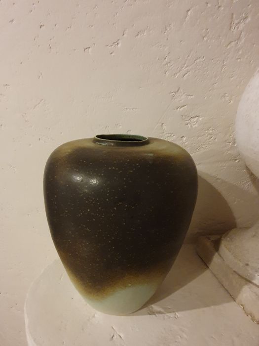 Wysoki WAZON ceramika design loft kolor z przecierką czarno szary