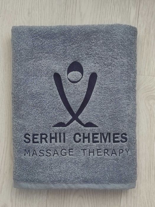 Рушники з індивідуальною вишивкою на замовлення