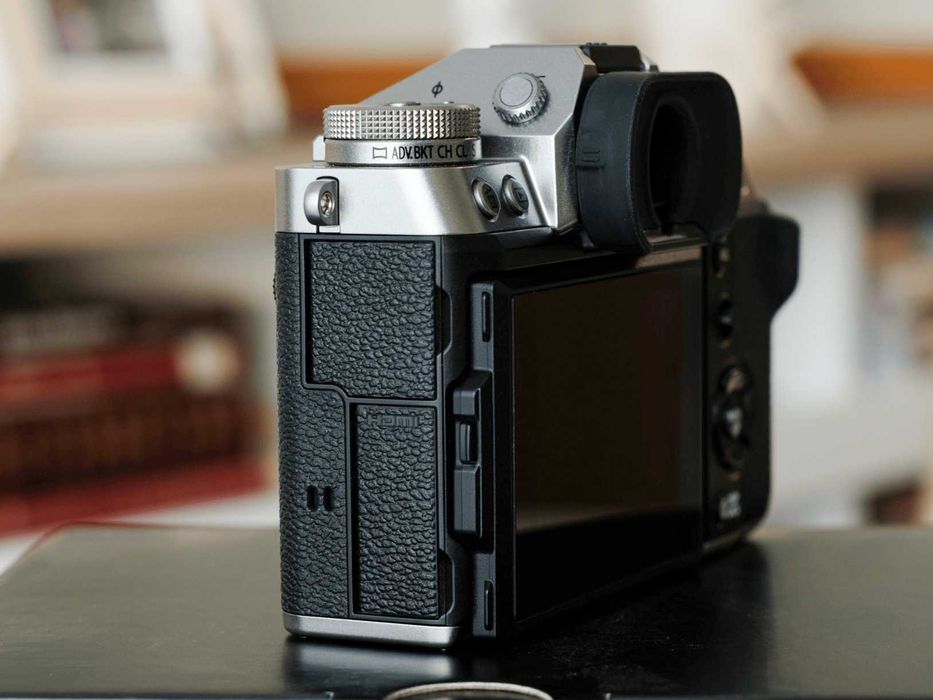Fuji XT5 srebrny, przebieg 9499, 2x bateria, gwarancja do 01.2027