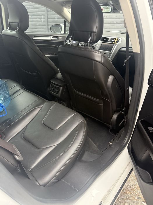 Ford Fusion TiTANIUM 2013