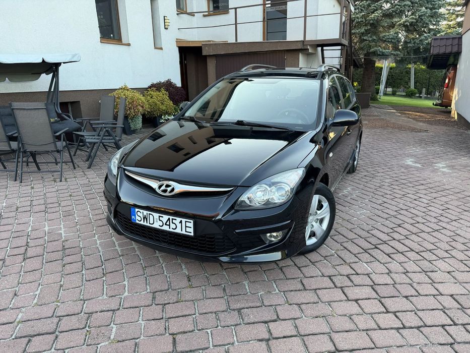 Hyundai I30 Kombi TYLKO 131tyśkm! 1WŁAŚCICIEL COMFORT 2012 1.4Prosta Benzyna KLIMA