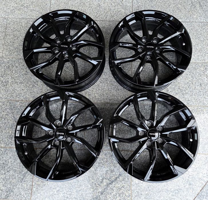 Alufelgi 18 5x114,3 Toyota Corolla Avensis Auris RAV4 CH-R Camry #100