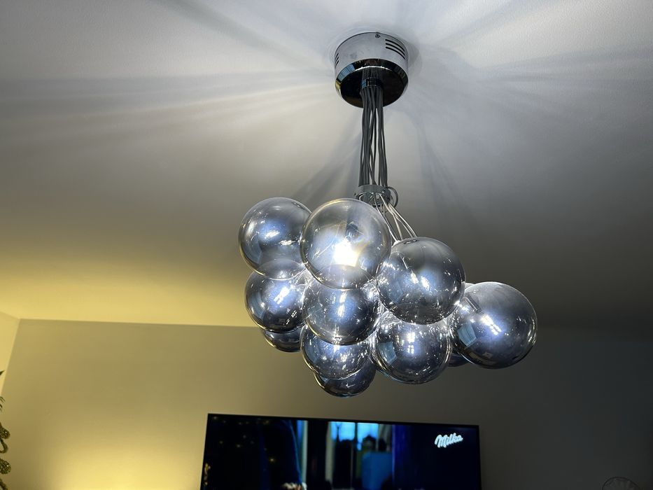 Żyrandol led kulki