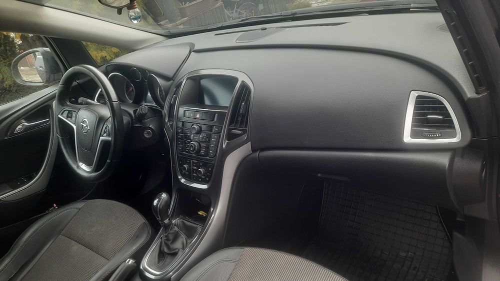Opel astra j 1.4t Salon Polska
