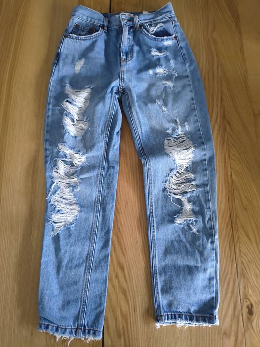 Jeansy damskie Pull&Bear z dziurami xs
