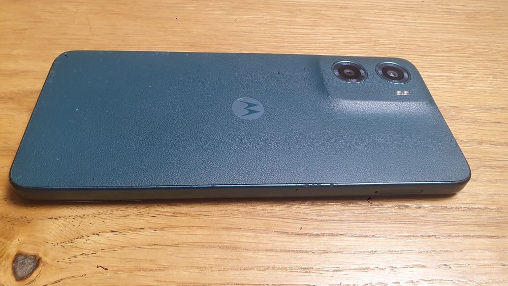 Смартфон motorola g05