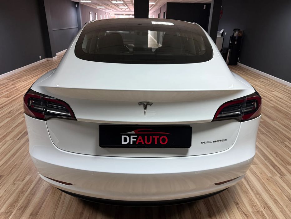 Tesla Model 3 Long Range Dual Motor AWD