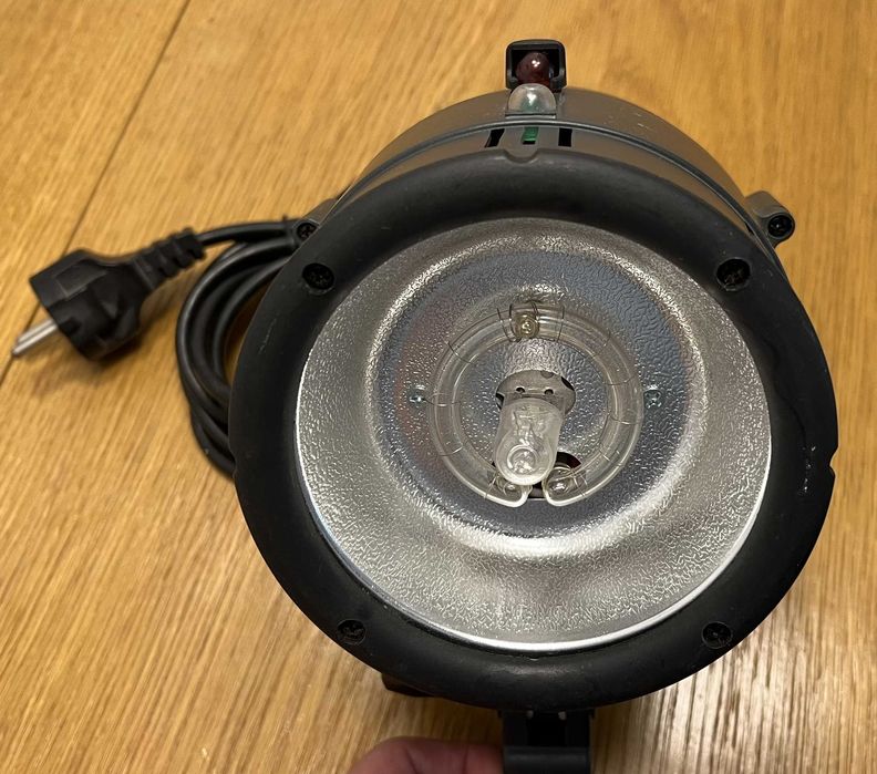 Lampa błyskowa Jinbei Delicacy 180