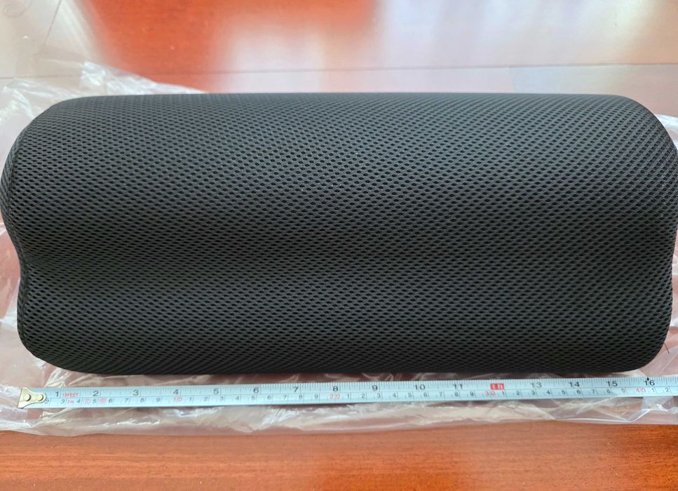NOVO na embalagem | Apoio de pés preto almofadado