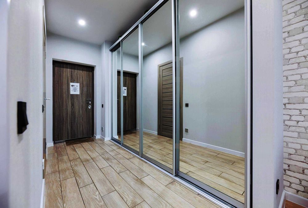 Є своє укриття! Стильна студія біля метро, Бажана, 17.