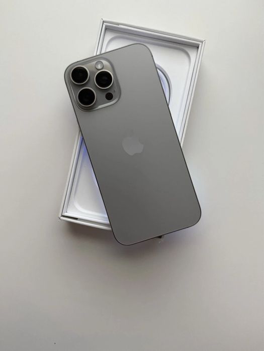 iPhone 16 Pro Max 256GB Natural Titanium