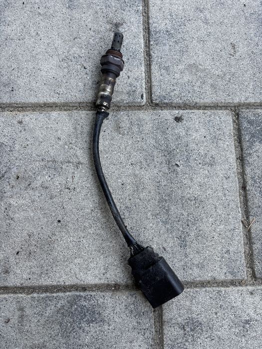Sonda Lambda Krótka dolna za katalizatorem Skoda Fabia benzyna 1.2 12v
