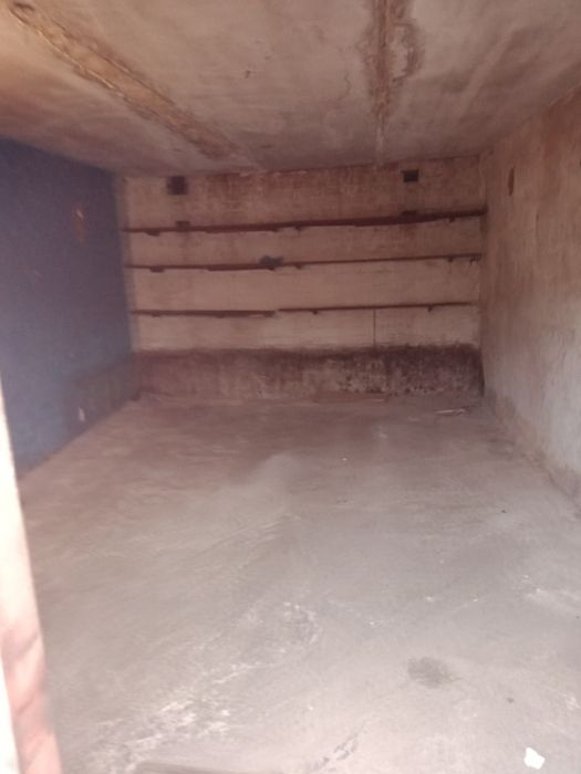 Продам капитальный гараж в АК27 Певцы