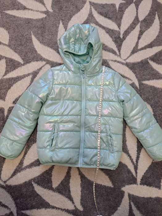 Куртка доя дівчинки