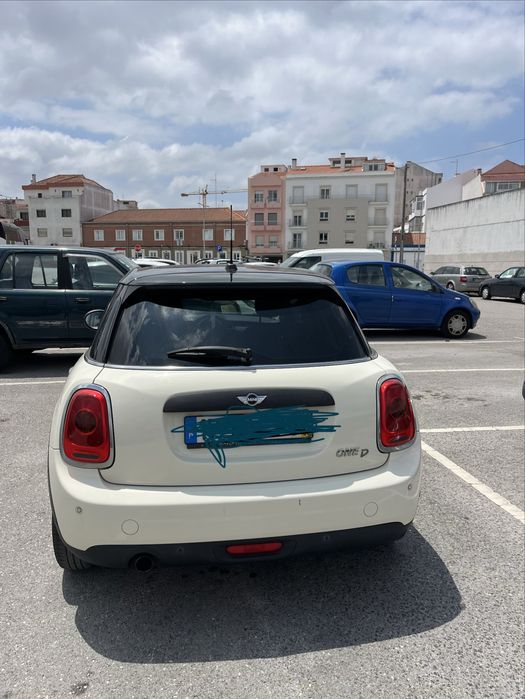 Mini  com teto de abrir
