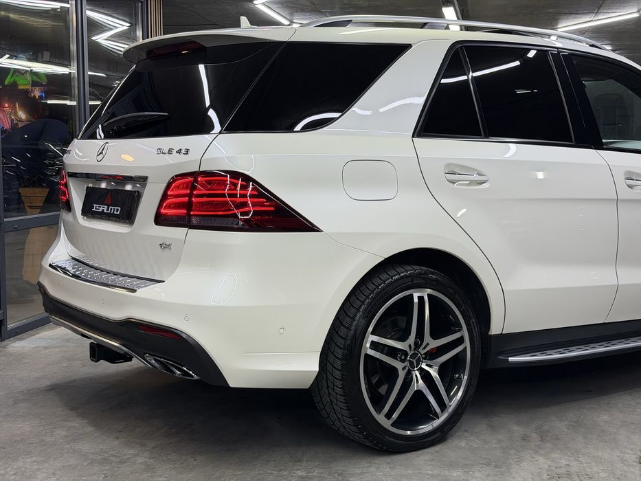 Mercedes-Benz GLE43 AMG