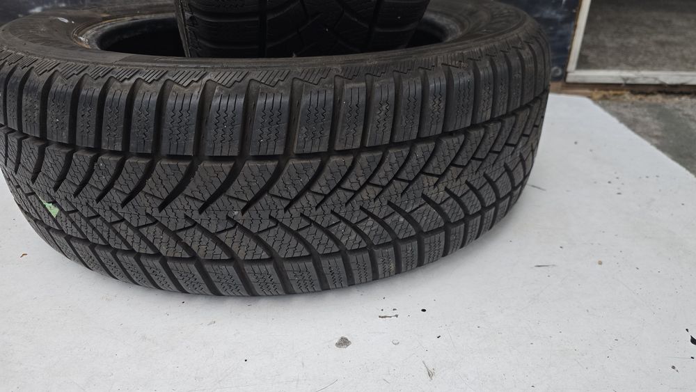 S20 2 x 205/55r16 Semperit Speed-Grip 3 91H opony zimowe używane