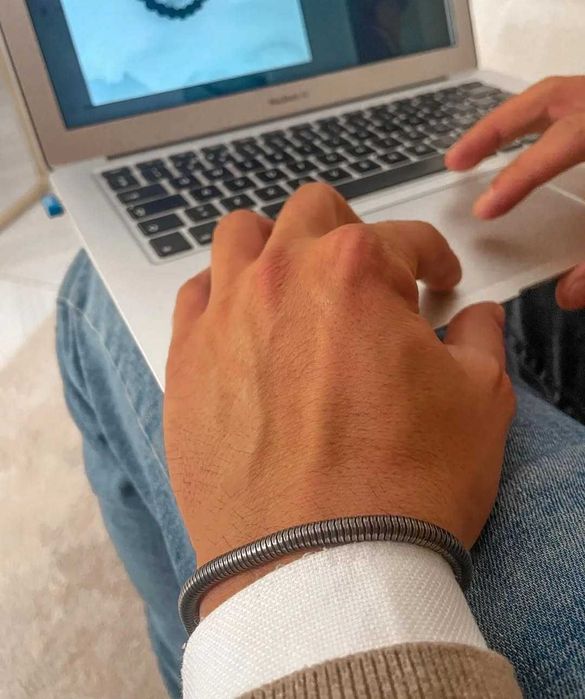 Pulseira em aço inoxidável