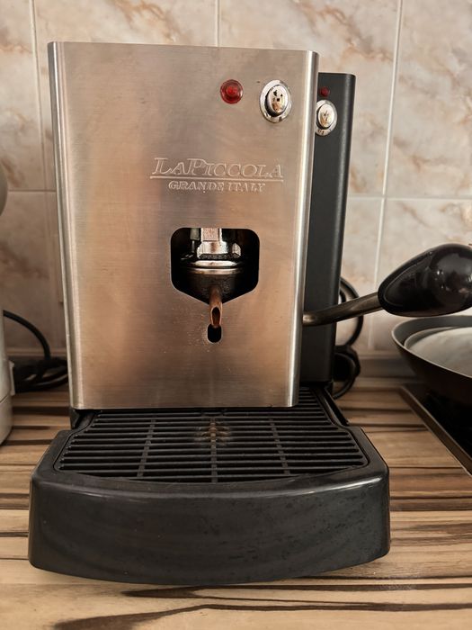 Кофемашина laPiccola чалды