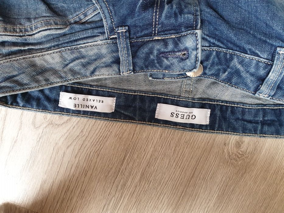 Dżinsy Guess model Vanille z cyrkoniami r.28