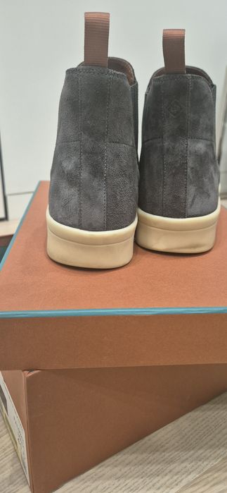 Челсі ботинки Loro Piana 41.5 cірі